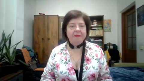 Snapshot of violetpulse chatting on March 2, 2026, 6:04 pm violetpulse online show from March 2, 2026, 6:04 pm