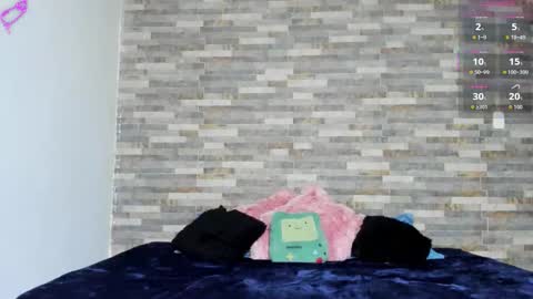 Snapshot of violett__golden chatting on October 15, 2025, 10:15 am ViolettGolden online show from October 15, 2025, 10:15 am