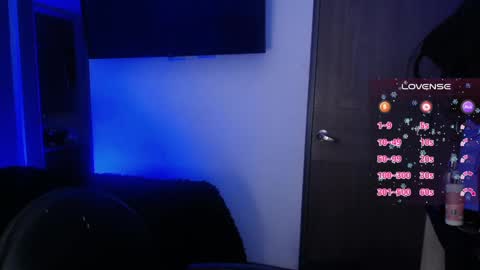 Snapshot of violett_hottie chatting on June 10, 2026, 12:55 am violett Independent model online show from June 10, 2026, 12:55 am