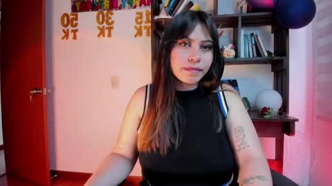 Violeta online show from June 3, 2026, 8:47 pm
