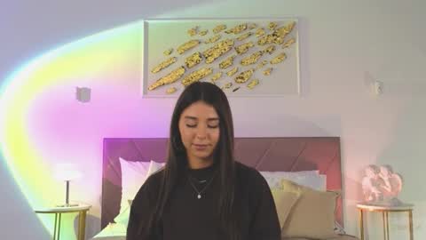 Snapshot of violetta_finch chatting on September 30, 2025, 10:31 am violetta_finch online show from September 30, 2025, 10:31 am