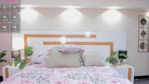 Violettaa online show from June 3, 2026, 3:42 am