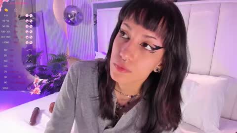 Snapshot of violettacolinss chatting on March 3, 2026, 11:38 am violettacolinss online show from March 3, 2026, 11:38 am