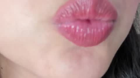 violettarousee online show from May 15, 2026, 10:17 pm