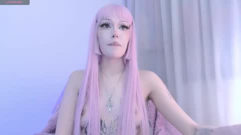 Violett online show from March 21, 2026, 6:51 am