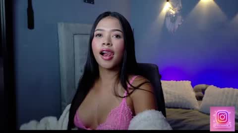 Snapshot of violettdoll_1 chatting on June 11, 2026, 10:52 pm Violett Doll online show from June 11, 2026, 10:52 pm