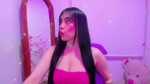 violette_laurent online show from April 5, 2026, 11:13 pm