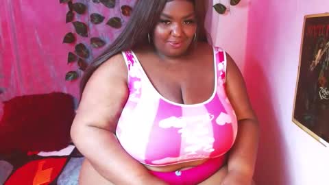 Call me valeria online show from February 28, 2025, 8:50 pm