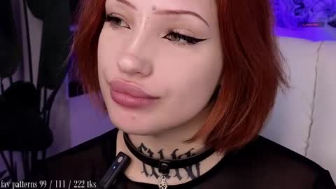 Snapshot of violetvio1ator chatting on April 26, 2026, 10:13 am Dommy mommy online show from April 26, 2026, 10:13 am