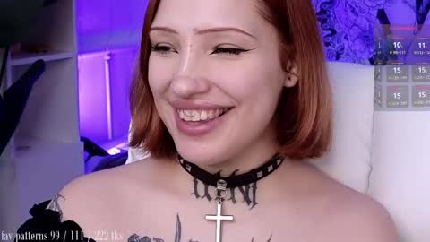Snapshot of violetvio1ator chatting on May 15, 2026, 1:40 pm Dommy mommy online show from May 15, 2026, 1:40 pm