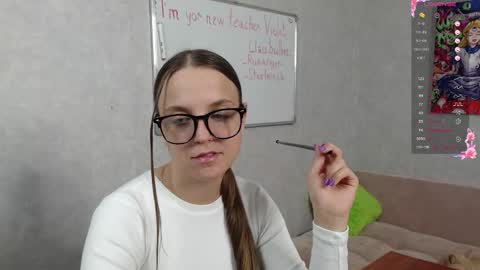 Snapshot of violetwin chatting on September 23, 2025, 6:33 pm Violet online show from September 23, 2025, 6:33 pm