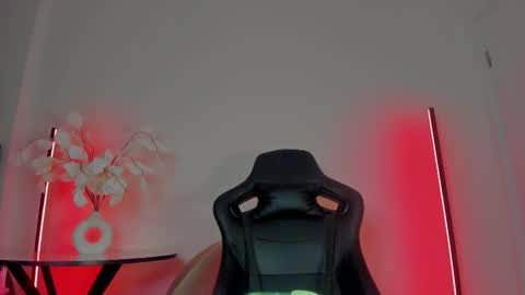 Violla online show from January 17, 2026, 5:23 am