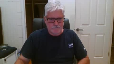 Snapshot of viper654321 chatting on September 19, 2025, 8:05 am viper654321 online show from September 19, 2025, 8:05 am