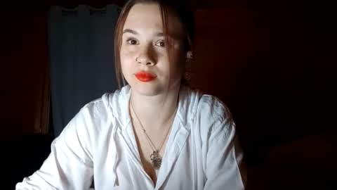 Snapshot of virgiehackney chatting on October 7, 2025, 5:43 pm Mia online show from October 7, 2025, 5:43 pm