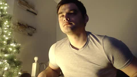 Snapshot of virgil____ chatting on December 25, 2024, 2:45 pm virgil____ online show from December 25, 2024, 2:45 pm