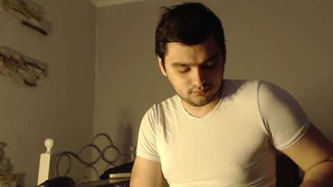 Snapshot of virgil____ chatting on January 2, 2025, 2:00 am virgil____ online show from January 2, 2025, 2:00 am