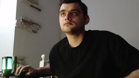 Snapshot of virgil____ chatting on January 19, 2025, 6:10 pm virgil____ online show from January 19, 2025, 6:10 pm