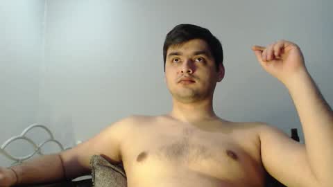 Snapshot of virgil____ chatting on February 23, 2025, 9:05 pm virgil____ online show from February 23, 2025, 9:05 pm