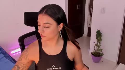 Lu online show from January 16, 2025, 7:20 pm