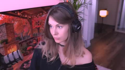 Snapshot of virtual_muse_bc chatting on September 26, 2025, 6:39 am virtual_muse_bc online show from September 26, 2025, 6:39 am