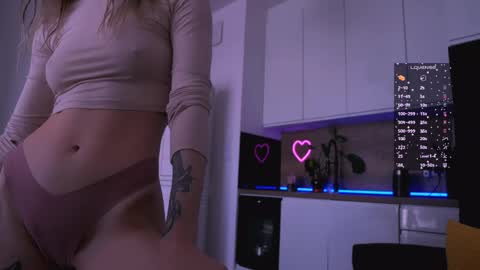 virtual_muse_bc online show from April 21, 2026, 8:20 am