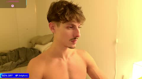 vitoraugustoxxx online show from April 16, 2026, 9:15 pm