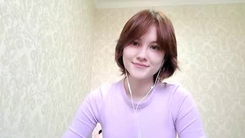 Snapshot of vivatrude chatting on February 18, 2026, 12:34 pm Sonya online show from February 18, 2026, 12:34 pm