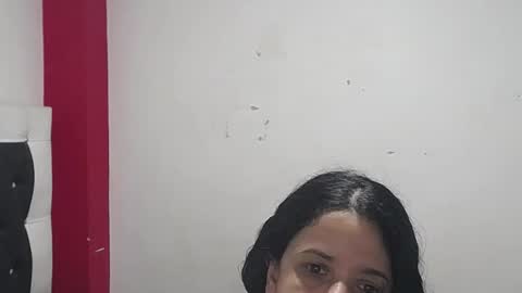 Snapshot of vivian_walt_ chatting on January 19, 2025, 7:15 am melissa online show from January 19, 2025, 7:15 am