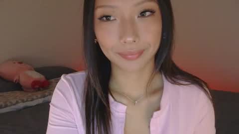 vivianwinters online show from October 21, 2025, 10:43 pm