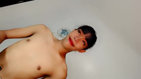 Snapshot of vixen_foxx chatting on March 1, 2026, 6:26 am vixen online show from March 1, 2026, 6:26 am