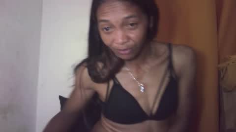Snapshot of vixen_lina chatting on April 6, 2026, 4:52 pm vixen_lina online show from April 6, 2026, 4:52 pm