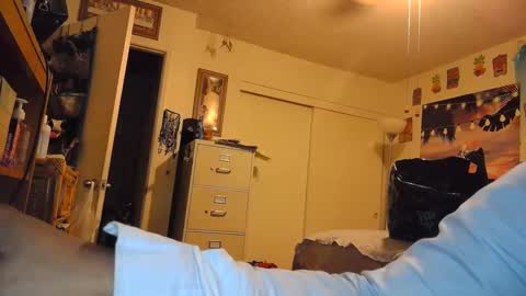 Snapshot of vixenfyre chatting on September 24, 2025, 8:28 am Vixen Fyre online show from September 24, 2025, 8:28 am