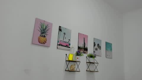 vixenlust17 online show from February 6, 2026, 10:35 pm