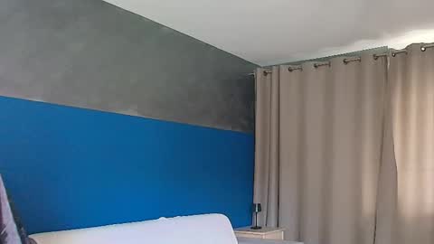 Snapshot of vixenvibesx chatting on January 29, 2025, 10:27 am vixenvibesx online show from January 29, 2025, 10:27 am