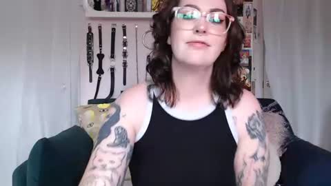 VIXIN online show from June 19, 2026, 4:44 pm