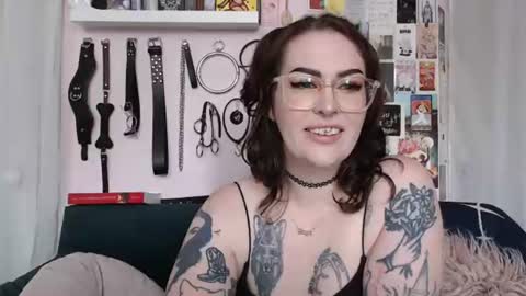 VIXIN online show from July 8, 2026, 5:06 pm