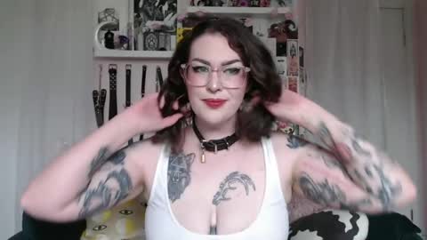 VIXIN online show from August 1, 2026, 6:18 pm