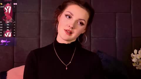 Snapshot of vixksaria chatting on February 24, 2026, 4:49 pm Vixsaria online show from February 24, 2026, 4:49 pm