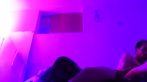 vknow online show from March 6, 2025, 1:14 pm