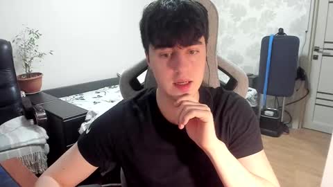 Martin online show from December 21, 2025, 5:03 am