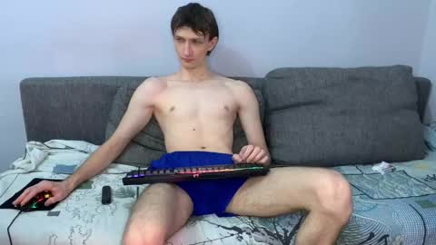 Snapshot of vlad_ggvldd chatting on May 20, 2026, 4:24 pm Vlad Dinovich online show from May 20, 2026, 4:24 pm