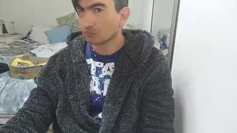 vladir_9 online show from November 29, 2025, 10:51 am