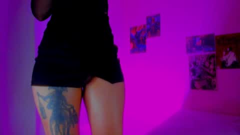 Snapshot of void_smokin chatting on April 7, 2026, 11:48 pm Gabriela online show from April 7, 2026, 11:48 pm