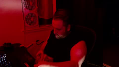 Snapshot of voidcatdaddy chatting on May 22, 2026, 5:58 am Rev online show from May 22, 2026, 5:58 am