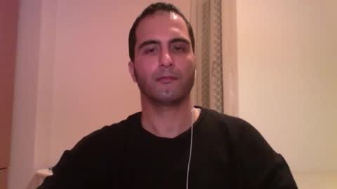 Snapshot of volve5 chatting on February 25, 2025, 3:42 am volve5 online show from February 25, 2025, 3:42 am