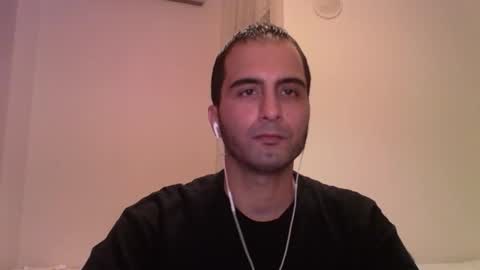 Snapshot of volve5 chatting on February 26, 2026, 7:46 pm volve5 online show from February 26, 2026, 7:46 pm