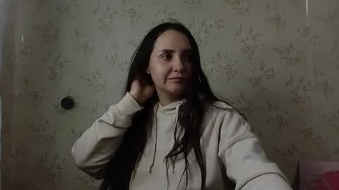 voulezvous_angel online show from April 3, 2026, 8:01 am