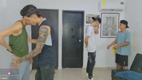 voyeurism_guys online show from May 11, 2026, 11:02 pm
