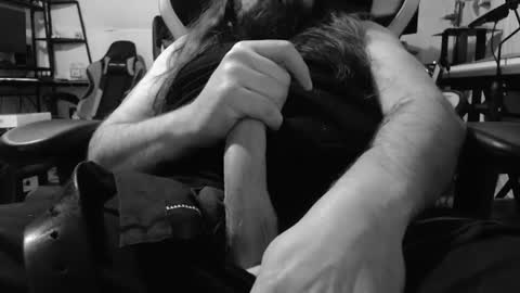 Snapshot of voyeurjiggy chatting on January 16, 2025, 8:22 am voyeurjiggy online show from January 16, 2025, 8:22 am