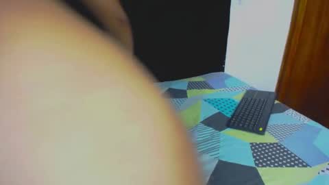 vsamanthaper2 online show from April 2, 2026, 7:33 pm